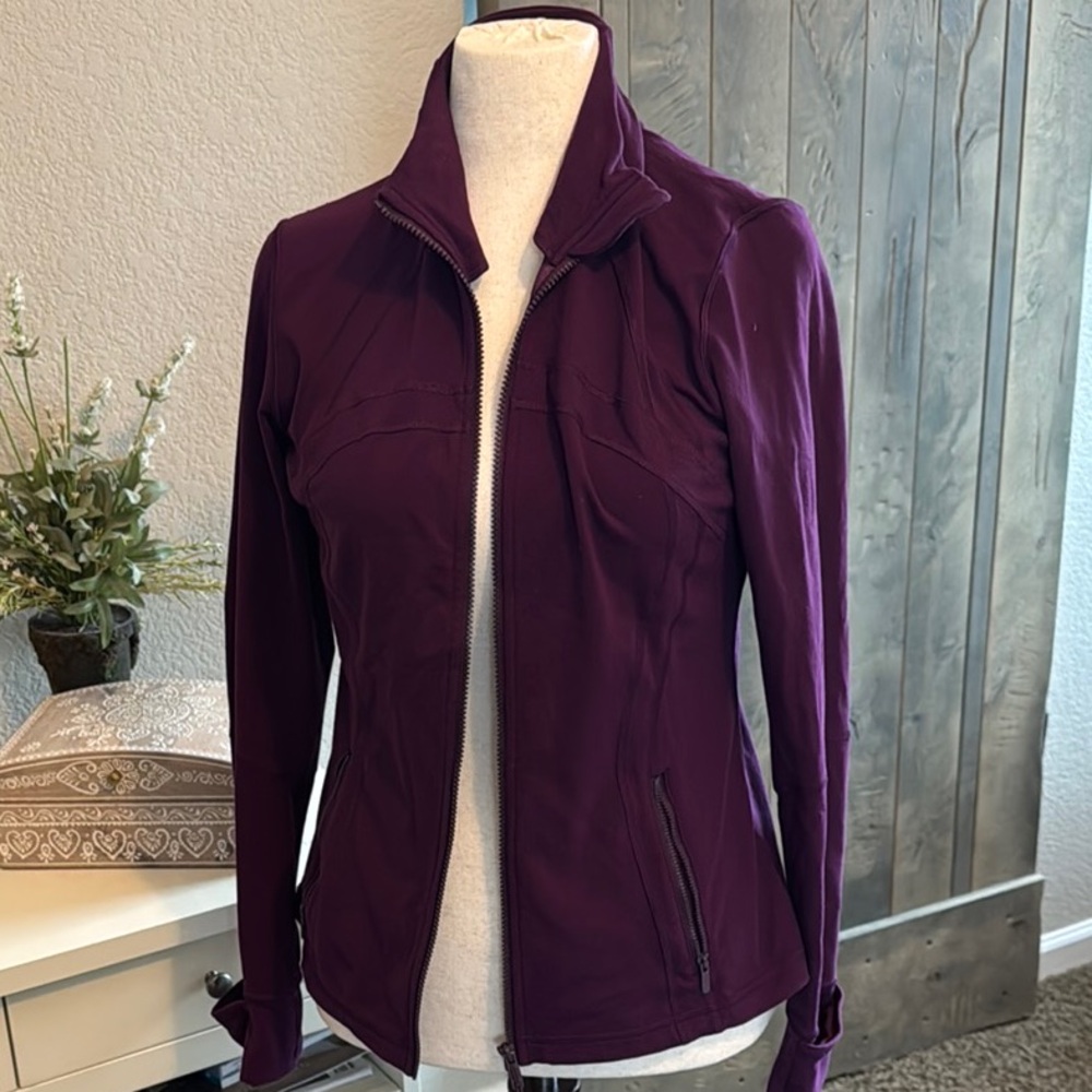 LULULEMON Define Jacket size 12